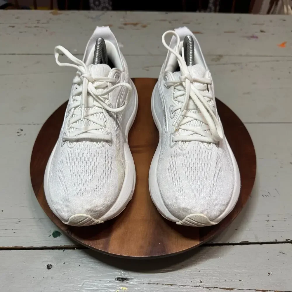 Brooks Glycerin GTS 22 Womens Size 8.5 White Sneaker Shoes